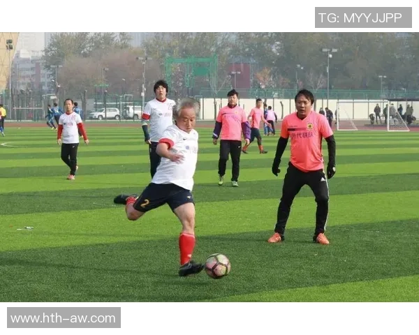 寻找志同道合的伙伴一起踢足球共享快乐与激情的运动时光